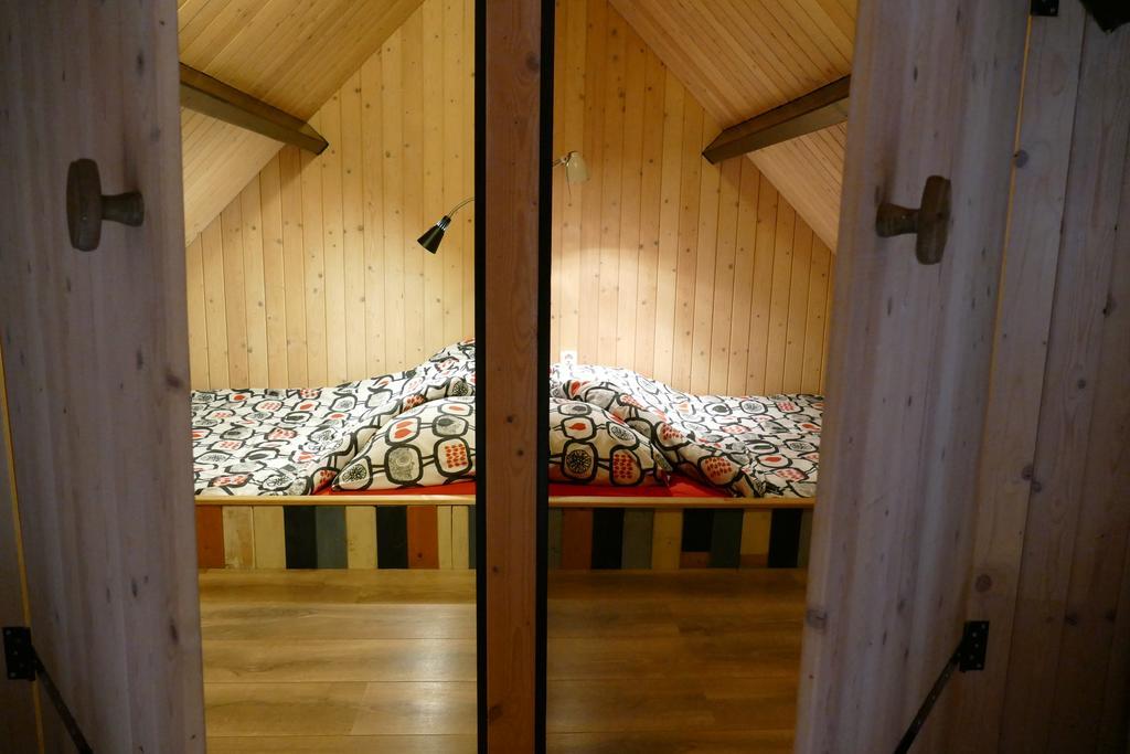 Ulekesnest Villa Helenaveen Eksteriør billede